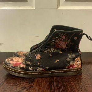 Doc Martens Victorian Flower Shoe